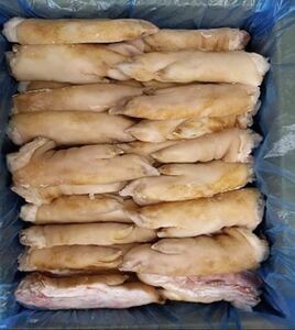 業務用 国産 冷凍 豚足 とんそく 半割り 10個入 ボイル 毛処理済み 約2kg