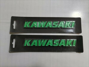 横浜発/未使用/未開封//KAWASAKI/カワサキ/エンブレム/タンクエンブレム/クラシック/Z2/旧ロゴ/2枚セット/長期間倉庫保管品/薄いグリーン/