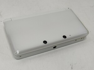 管理1251 NINTENDO 任天堂 3DS CTR-001 アイスホワイトニンテンドー ゲーム機 本体 通電確認済み タッチペン欠品 ジャンク 