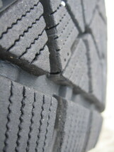 ★BS ブリザック DM-V2 225/65R17 2020年製 17×7J 5H 114.3 ＋38 ハブ径約73.5 アルミホイール付4本 手渡歓迎　_画像9