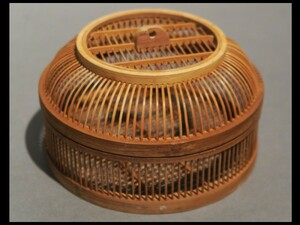 ◆竹製　籠　小物入◆　竹ひご細工竹工芸蓋物小箱虫篭鳥籠華籠