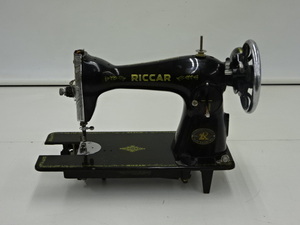 E5-1159 ● ＜ 1円スタート！＞ RICCAR リッカー ミシン 802 黒ミシン ハンドクラフト 昭和レトロ アンティーク ヴィンテージ オブジェ