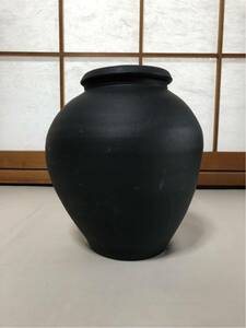径一尺の黒陶壺 蔵出 Ｊ0524Ａ