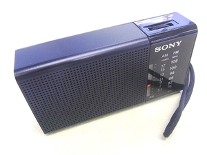 ★携帯ラジオ SONY ソニー ICF-P37 ブラック FM/AM 単3×2個仕様 ポータブルラジオ 動作品 コンパクトラジオ 極美品★