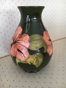 英国イギリス　MOORCROFT 花瓶 陶器 ハイビスカス　ムーアクロフト