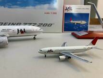 1円～ 2個セット 美品　1/200 JAL 日本航空777-200 旧塗装 ホーガンウイングス製、1/500 日本航空　A300-600R　ヘルパウイングス製_画像8