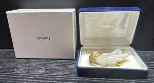 TASAKI 白鳥 ブローチ マザーオブパール スワン タサキ 22.79g 10D162AN