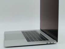【1円スタート】Apple MacBook Pro 15インチ 2018 シルバー 英字キー 2880x1800 A1990 EMC3215 ロジックボード欠品_画像4