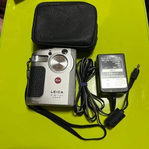 Leica/ライカ Digilux Zoom 本体　通電OK 画面バックライト切れ？　美品　ジャンク扱い　デジカメ　純正アダプターとケース、カード付き