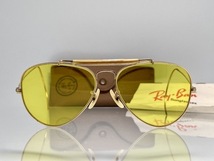 ケース冊子付★70s★B&L RAY-BANボシュロムレイバン アウトドアーズマン Goldゴールド/KALカリクローム イエロー VINTAGE USA製サングラス_画像2