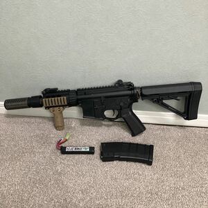 ボルトM4 リコイルショック電動ガン PMC-Q