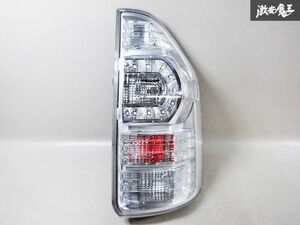 トヨタ純正 ZRR70 ZRR75 ヴォクシー 後期 LED テールライト テールランプ 右 運転席 ICHIKOH 28-220 即納 棚I11