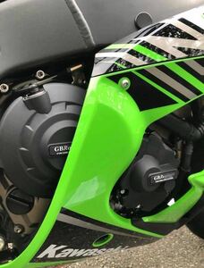 Kawasaki ZX10R ZX-10R エンジンカバー 2011 2012 2013 2014 2015 2016 2017 2018 2019 2020 2021 2022