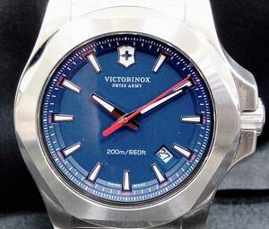 ジャンク 【箱付き】VICTORINOX SWISS ARMY 241668 200m 660ft クォーツ ネイビー ラバーベルト 替えケースカバー付き デイト