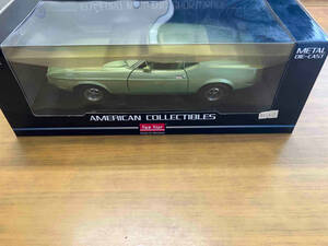  Sunstar 1/18 Ford Mustang спорт крыша 1971 год medium зеленый Sunstar 