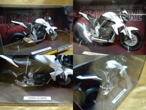 ダイキャスト バイク 1:12 HONDA CBR 1000RR 1100XX CB1000R GSX-R1000 スズキ GSX-R1000 計5台セット_画像2