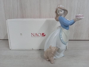 NAO 仔犬の誕生日 フィギュリン ポーセリン 磁器 高さ約19cm ナオ