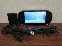 【初期化済】PlayStation Vita 3G/Wi-Fiモデル:クリスタル・ブラック(PCH1100AA01)_画像1