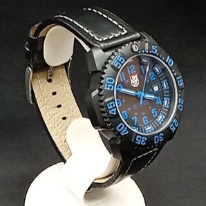 LUMINOX ルミノックス 3050／3950 時計 腕時計 アナログ ベルト社外品 裏蓋傷 クォーツの画像3