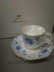 NARUMI Born China カップルコーヒー ペア セット 2個入り 8128-21220ブランド食器 お洒落 上品 おすすめ 箱入り 人気 安い お買い得