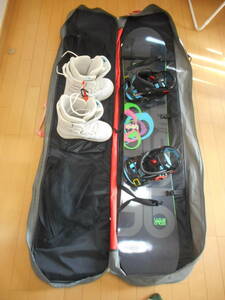 4点セット　SALOMON lark 143cm ビンディング キャンバー ツイン BURTON　レディース 検索NitoroheadDCK2011YONEXlibtech