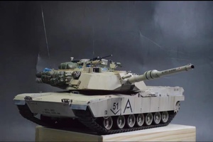  1/35 アメリカ M1A1 エイブラムス戦車 組立塗装済完成品