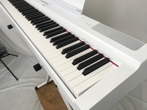 YAMAHA P-125WH 電子ピアノ 88鍵盤 ホワイト 2022年製 スタンド付き 中古 美品 N8231155_画像7