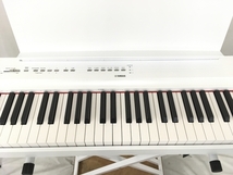 YAMAHA P-125WH 電子ピアノ 88鍵盤 ホワイト 2022年製 スタンド付き 中古 美品 N8231155_画像4