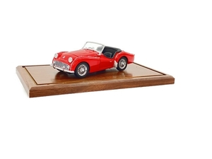 京商 TRIUMPH TR3A モデルカー 1/18 レッド トライアンフ KYOSHO 中古 C8071479