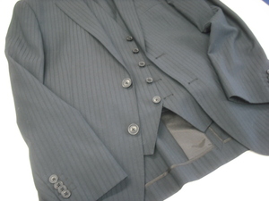 ★ Le orme 　AB5 スリム 　170 ２釦　ノータック　3P スリーピーススーツ　　きれいな濃紺スト　　　極美品　　　　送料無料