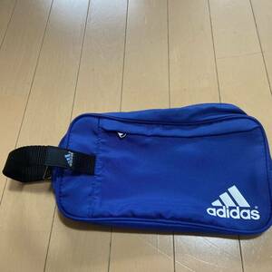 新品未使用　シューズケース　adidas アディダス　ブルー　男の子　上履入れ