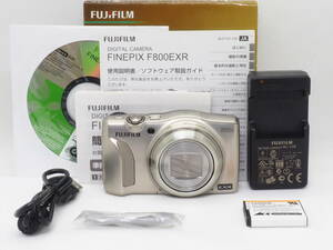 ■ほぼ新品■ フジフィルム FUJIFILM FINEPIX F800EXR ゴールド 《 スレ無し 使用感無し 元箱 》 #55115240