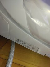 未使用品 TOTO TCF988 #NW1 電気便座 温水器 ウォシュレット一体型便器 AC100V 一部キズあり 送料無料_画像5