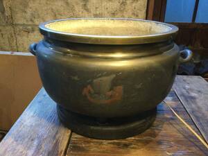 真鍮製　火鉢　18.7kg 手炙り　灰入れ　茶道具　古道具