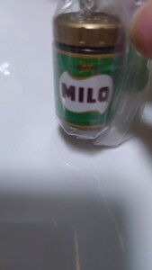 ネスレ　Nestle　MILO ミニチュアチャーム　ガチャガチャ　ミロ1973年　ミニマグカップつき　 ボールチェーンつき　