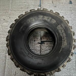 ATV　バギー　などに　タイヤ　MAXXIS　AT19×7-8　30F　75R-0003468　2005年製　No.15047