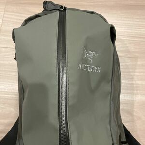 アークテリクス arc’teryx arro22 BEAMS 別注 オールグレー アロー22 