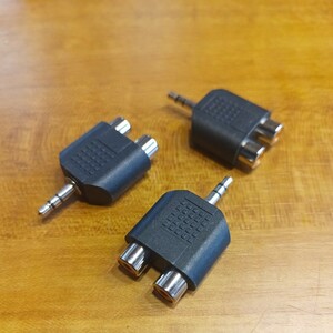 3個セット 3.5mm イヤホン ミニプラグ 変換アダプタ RCA端子 に変換