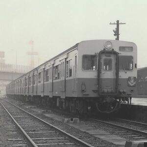 鉄道写真 ～ キハ35 気動車 快速 亀山 ゆき @湊町駅 （89mm×89mm）