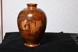 屋久杉 壺 高さ28.5cmx幅20cmx奥行き20cm 産地直送 No2