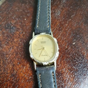 セイコー　エクセリーヌ　６p　ダイヤ　１０kベゼル　7321-5880 ジャンク品 腕時計 SEIKO　レディース
