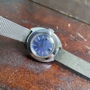 オメガ　ジュネーブ　ヴィンテージ　アンティーク　レディース　手巻き　稼働品　純正ベルト付き 腕時計