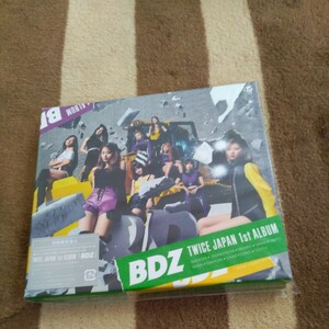 TWICE　BDZ　CD＋DVD 初回限定盤A 集合ver.トレカ付き　アルバム　K-POP