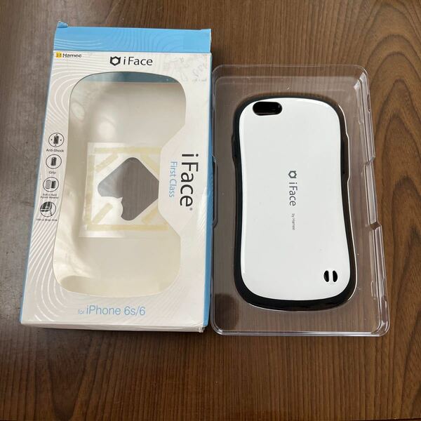 511p1502☆ iFace First Class Standard iPhone6s / 6 ケース 耐衝撃 / ホワイト