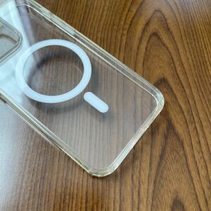 511p1527☆ Belkin iPhone 14 Pro Max用クリアケース MagSafe対応 マグネット搭載 薄型 超耐衝撃 UV耐性 黄ばみ防止 ソフトTPU MSA011btCLの画像5