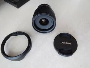 TAMRON (タムロン) 20mm F2.8 Di III OSD M1:2 （ソニーE用/フルサイズ対応）送料無料