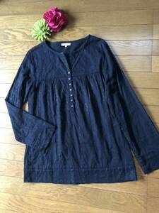 美品〈 LAURA ASHLEY 〉ローラアシュレイ　レースチュニック　Used品