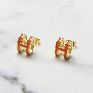 H earrings H h H earrings orange Gold yellow gold lady's Lady's for women both ear for gold color 