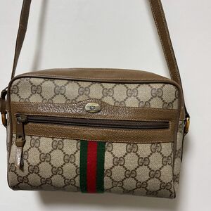 GUCCI グッチ　ショルダーバッグ