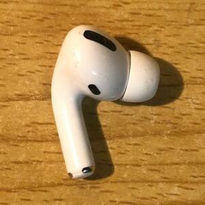 airpods pro アップル 左耳のみ L A2084 イヤホン